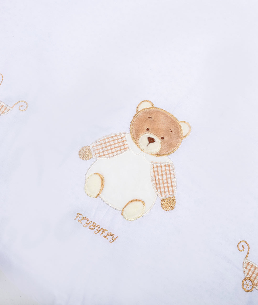 Fitted sheet for cot in white and beige