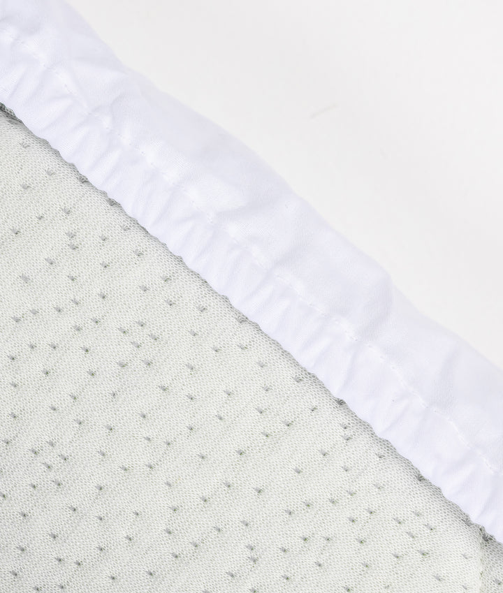 Fitted sheet for cot in white and beige
