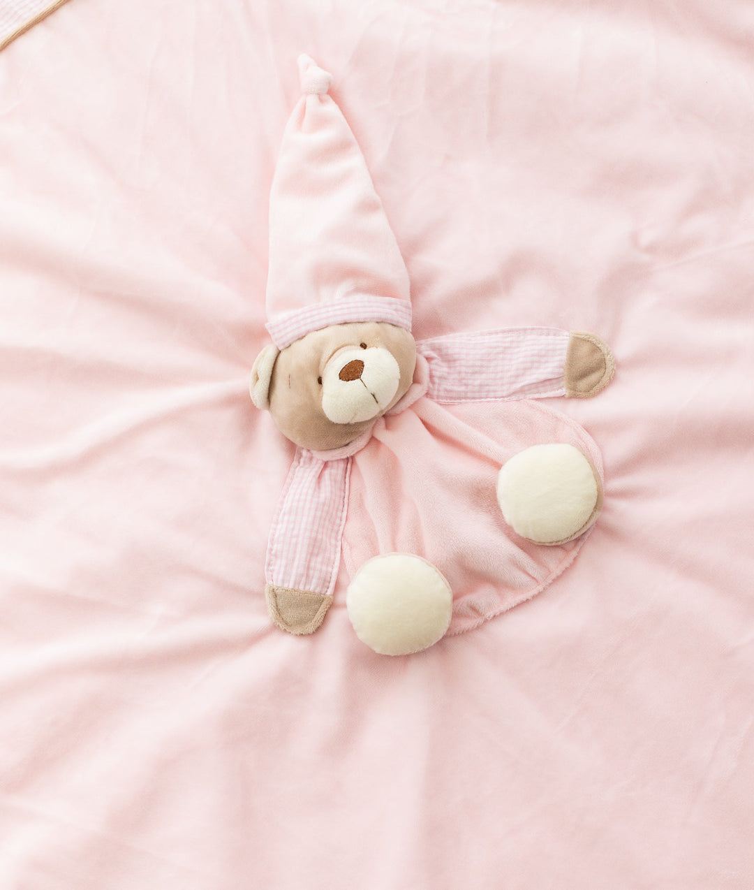 Pink quilt and cover set for toddlers