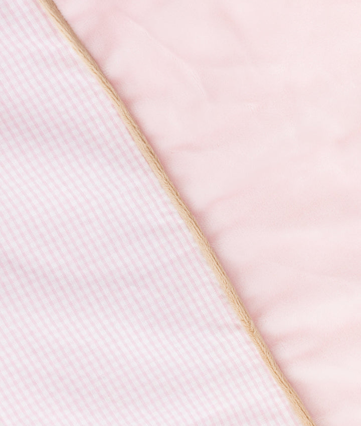 Pink quilt and cover set for toddlers