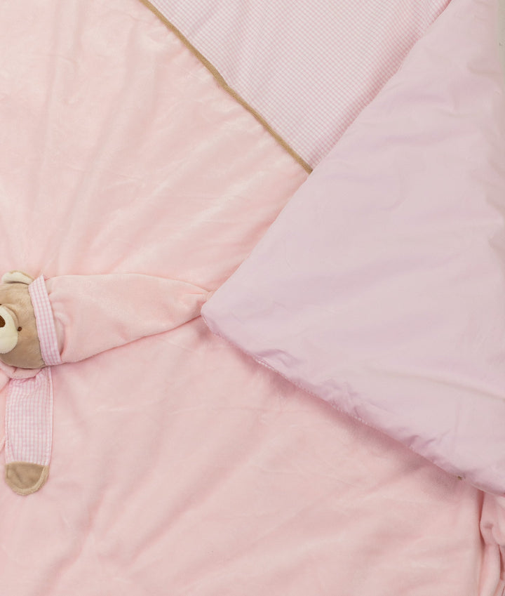 Pink quilt and cover set for toddlers