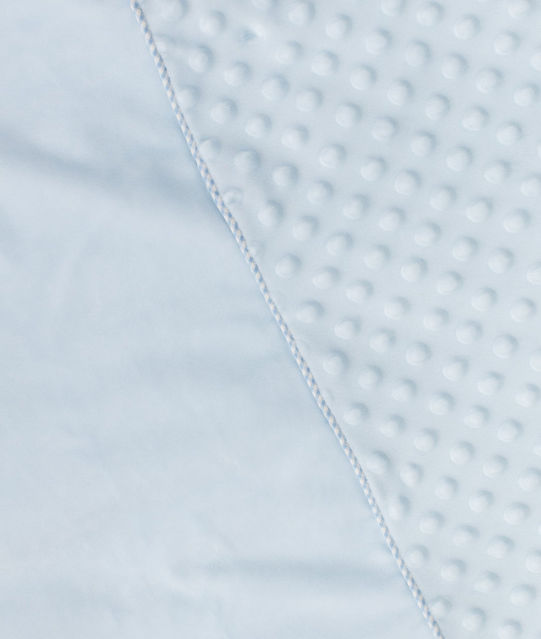 Blue toddler bubble quilt and cover set